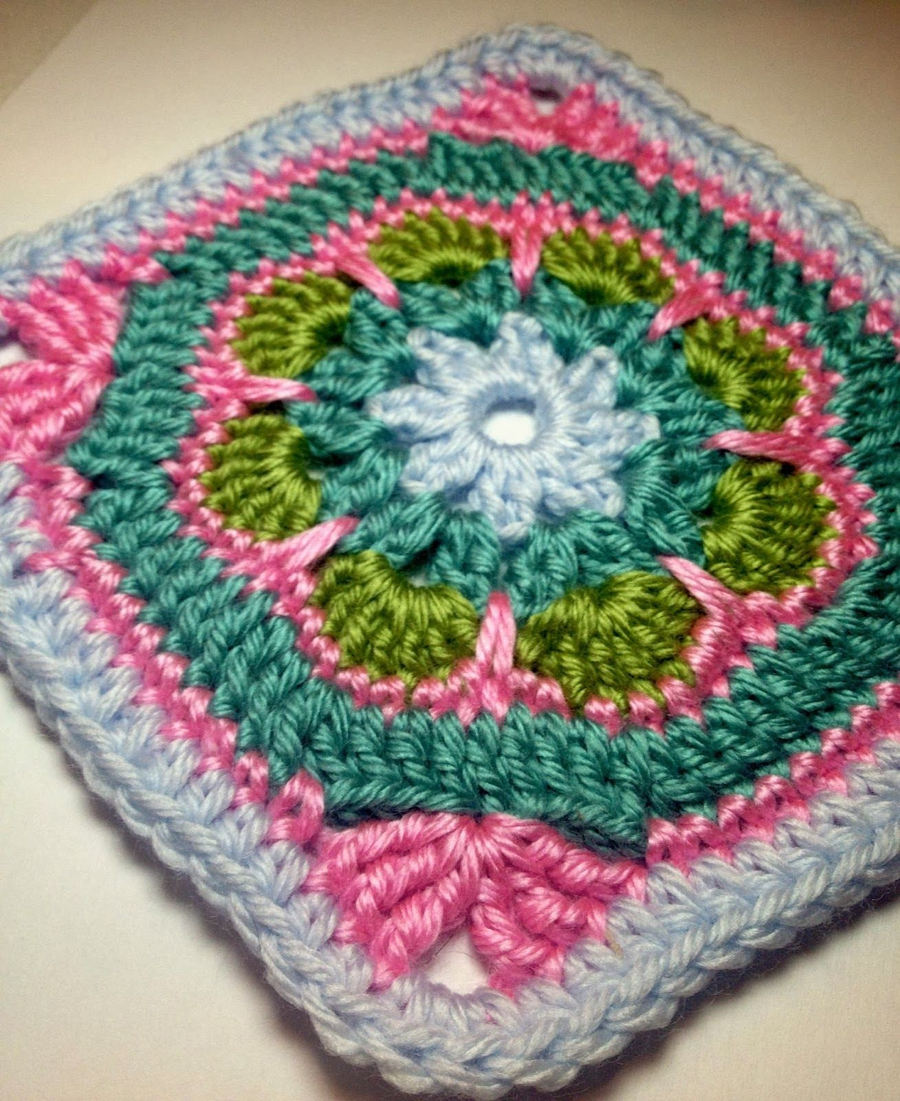 Free Crochet Patterns: Free Crochet Granny Square Motif Patterns - Free Printable Crochet Granny Square Patterns