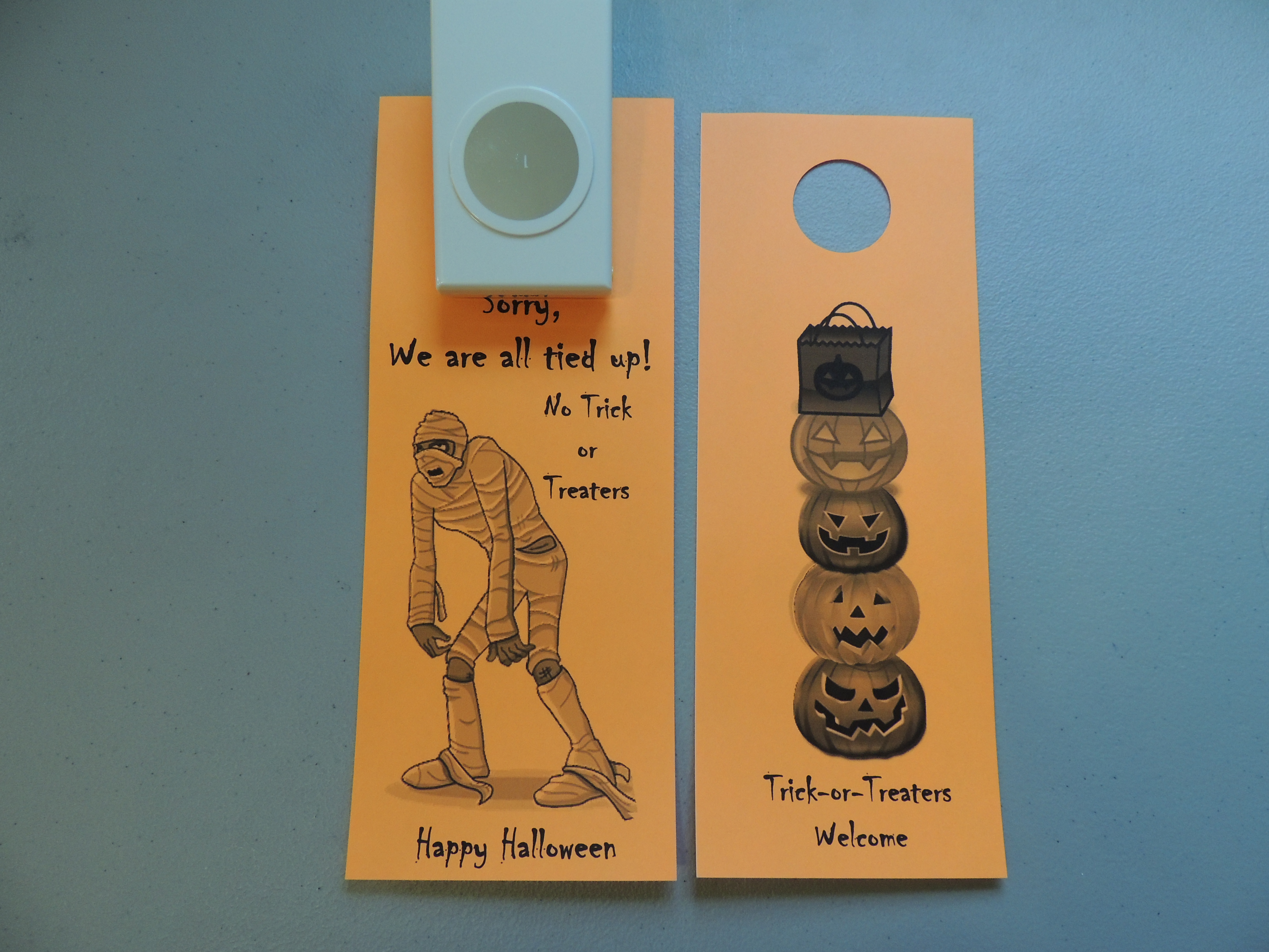 Free Printable Halloween Door Hanger For Your Apartment Community - Halloween Door Hangers Free Printable