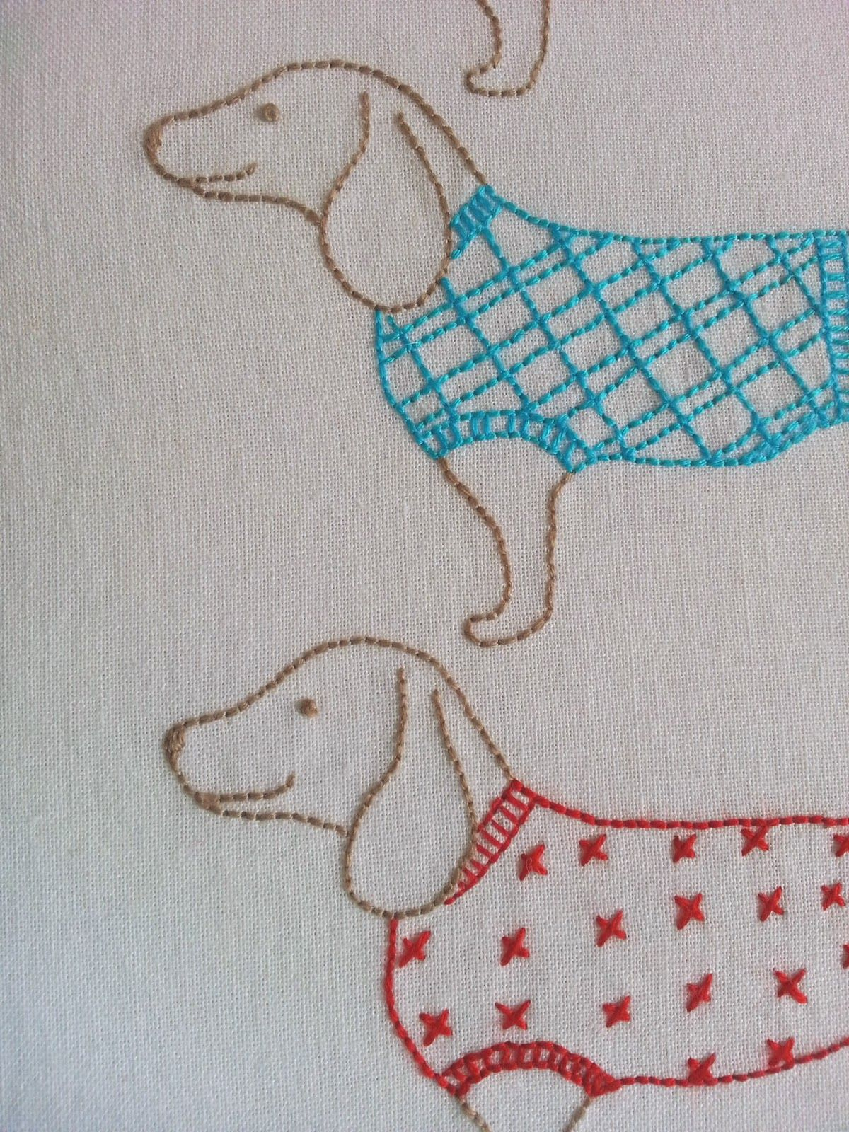 Ric-Rac: Moving On - Free Sausage Dog Embroidery Pattern | Crafts - Free Printable Dachshund Sewing Pattern